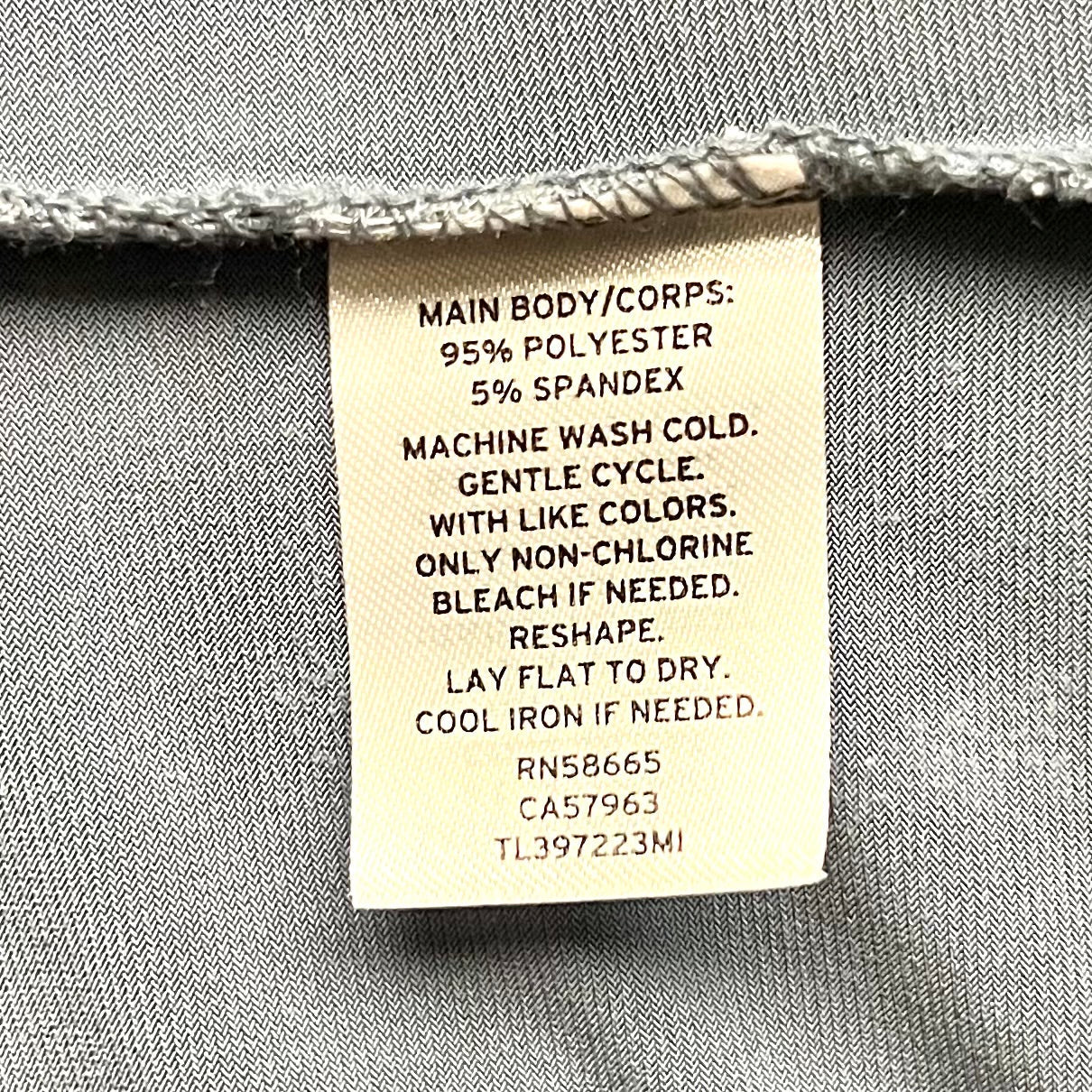 Top Sleeveless By Leith In Grey, Size: M
