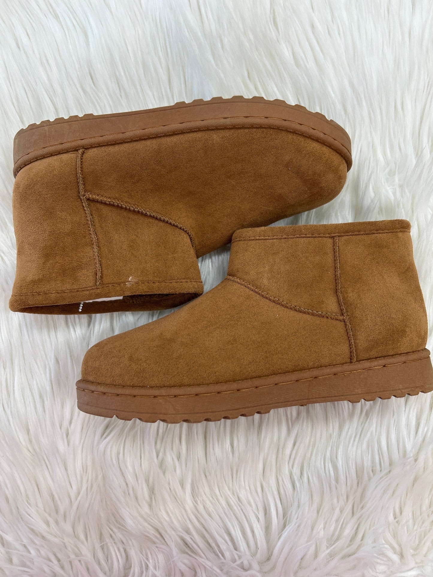 Boots Ankle Flats By Arizona In Brown, Size:8