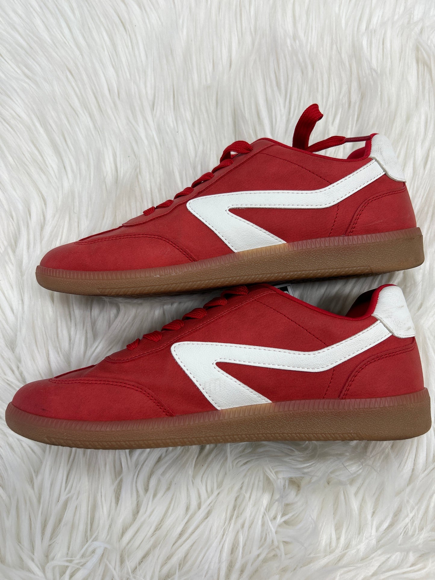 Shoes Sneakers By Dolce Vita In Red, Size:8