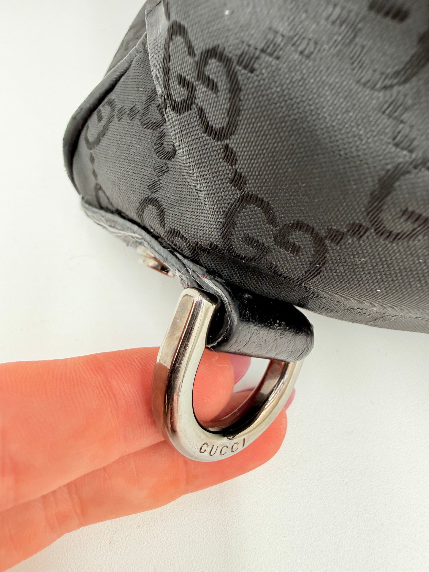 Crossbody Luxury Designer By Gucci In Black, Size:Medium