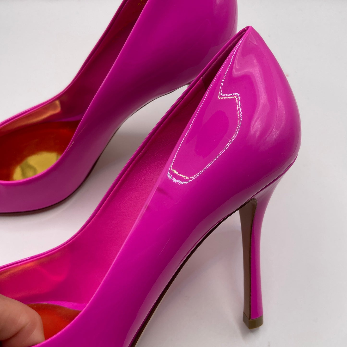 Shoes Luxury Designer By Valentino-garavani In Pink, Size: 9