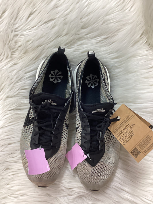 Shoes Athletic By Nike In Grey, Size:9.5