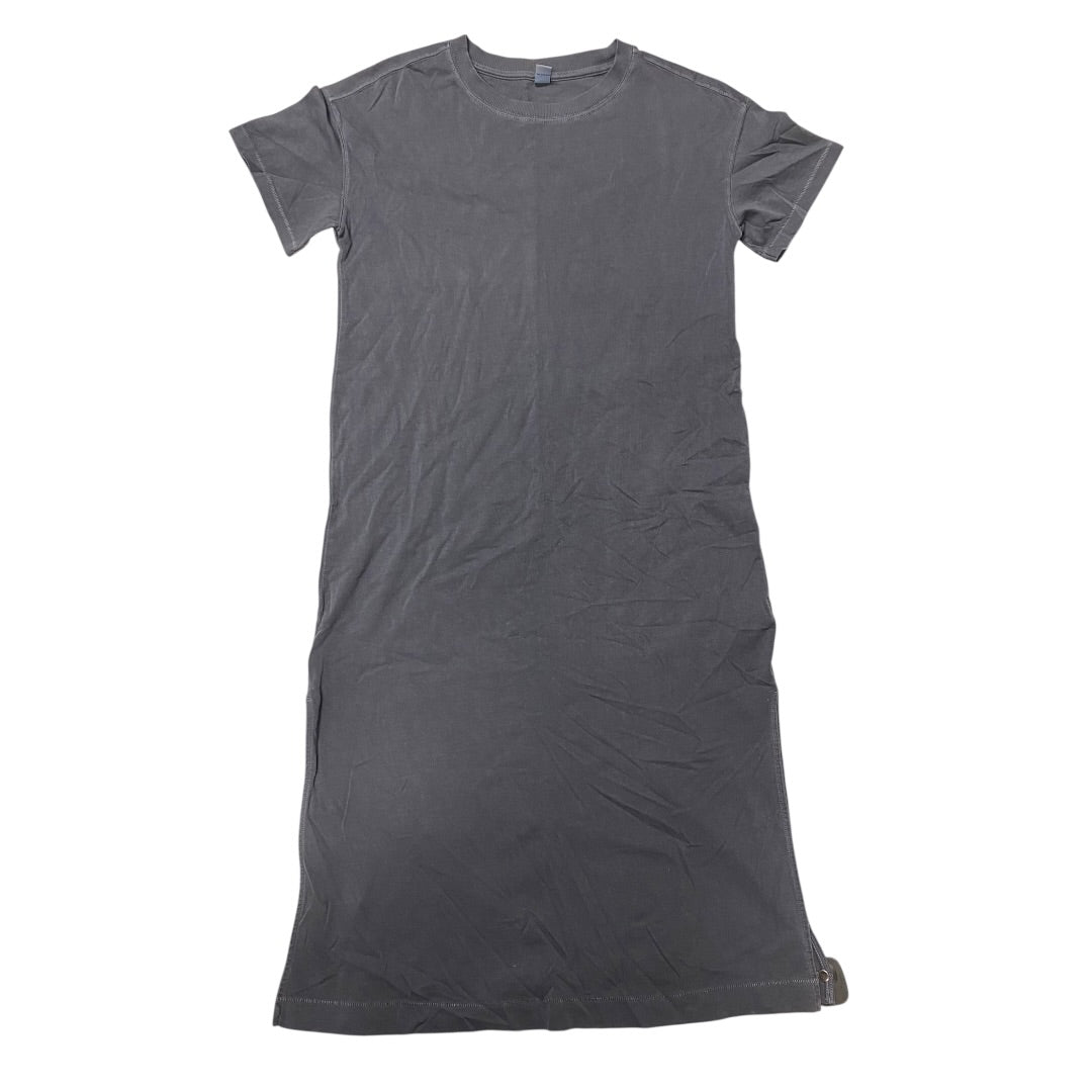 Dress Casual Maxi By Old Navy In Grey, Size:M