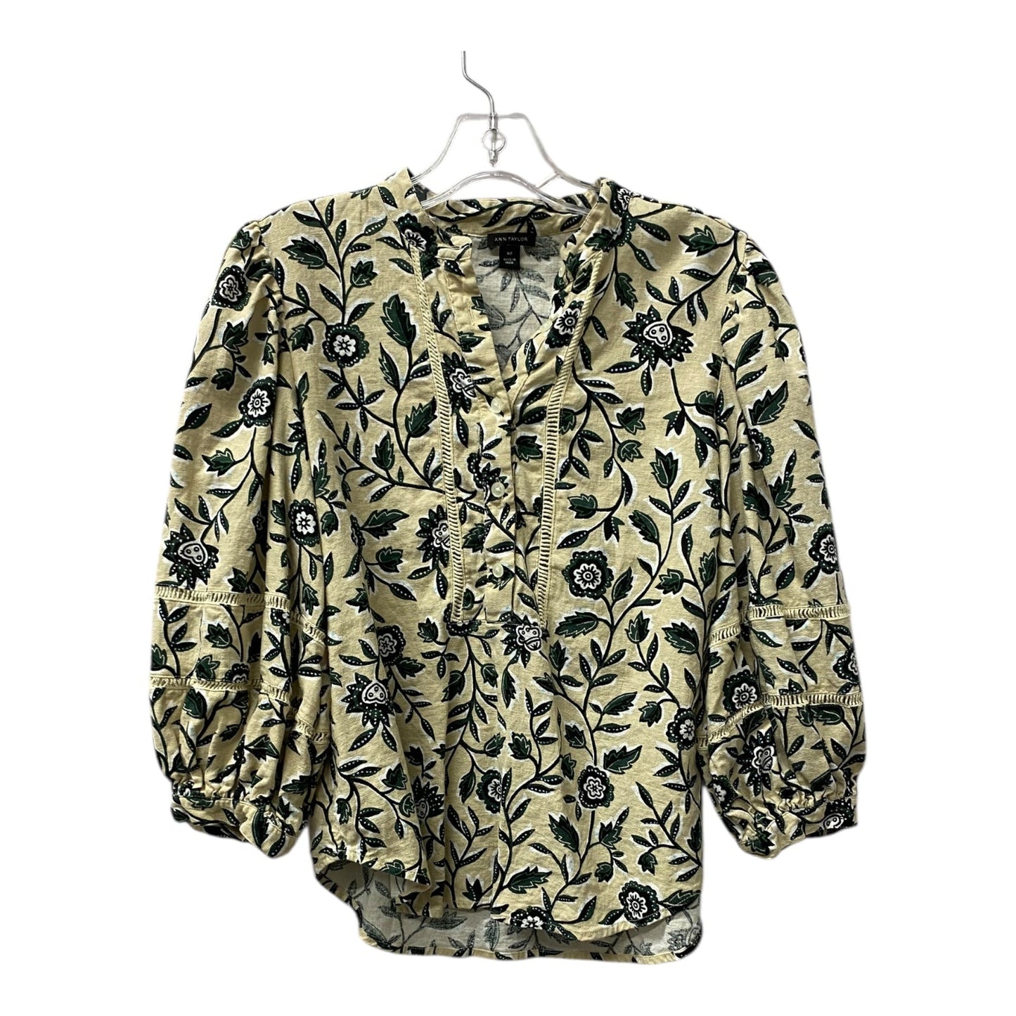 Top Ls By Ann Taylor In Cream & Green, Size:Mp