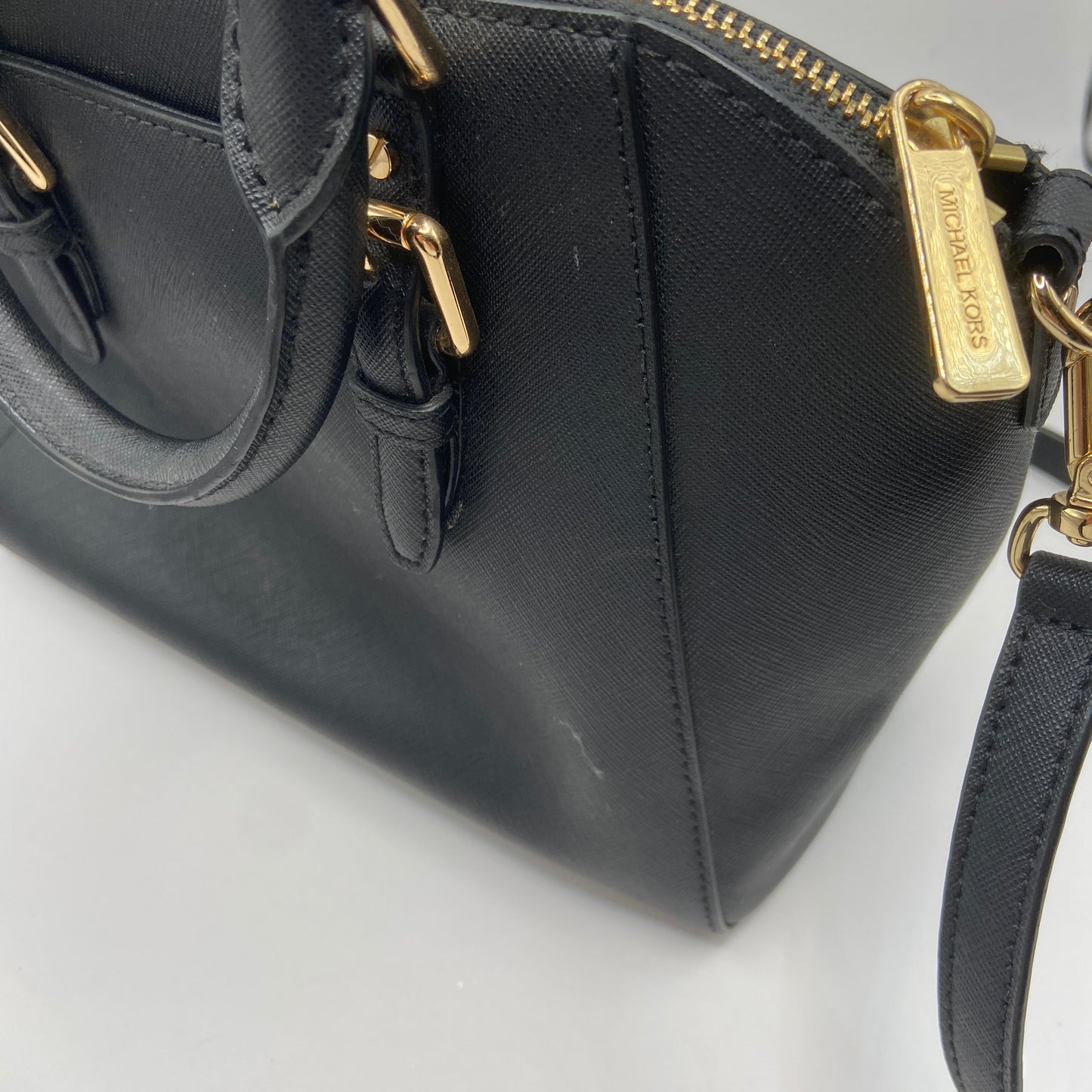 Crossbody Designer By Michael By Michael Kors, Size: Medium