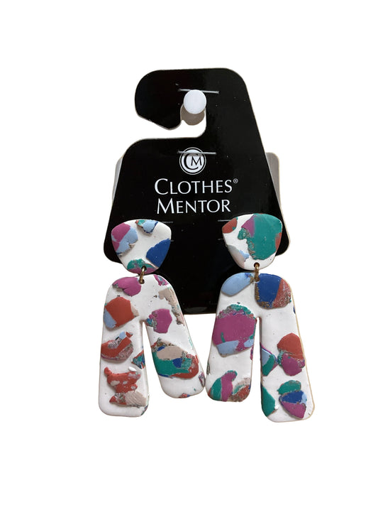 Earrings Dangle/Drop By Clothes Mentor In Multi