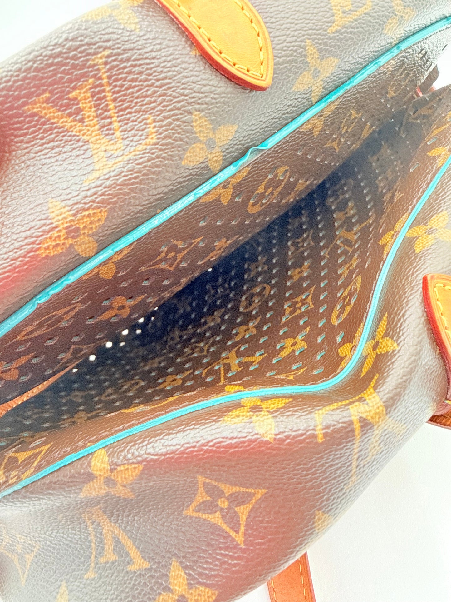 Crossbody Luxury Designer By Louis Vuitton In Blue & Brown, Size:Medium