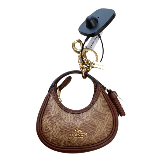 ACCESSORY DESIGNER TAG by COACH In BROWN, Size: SMALL