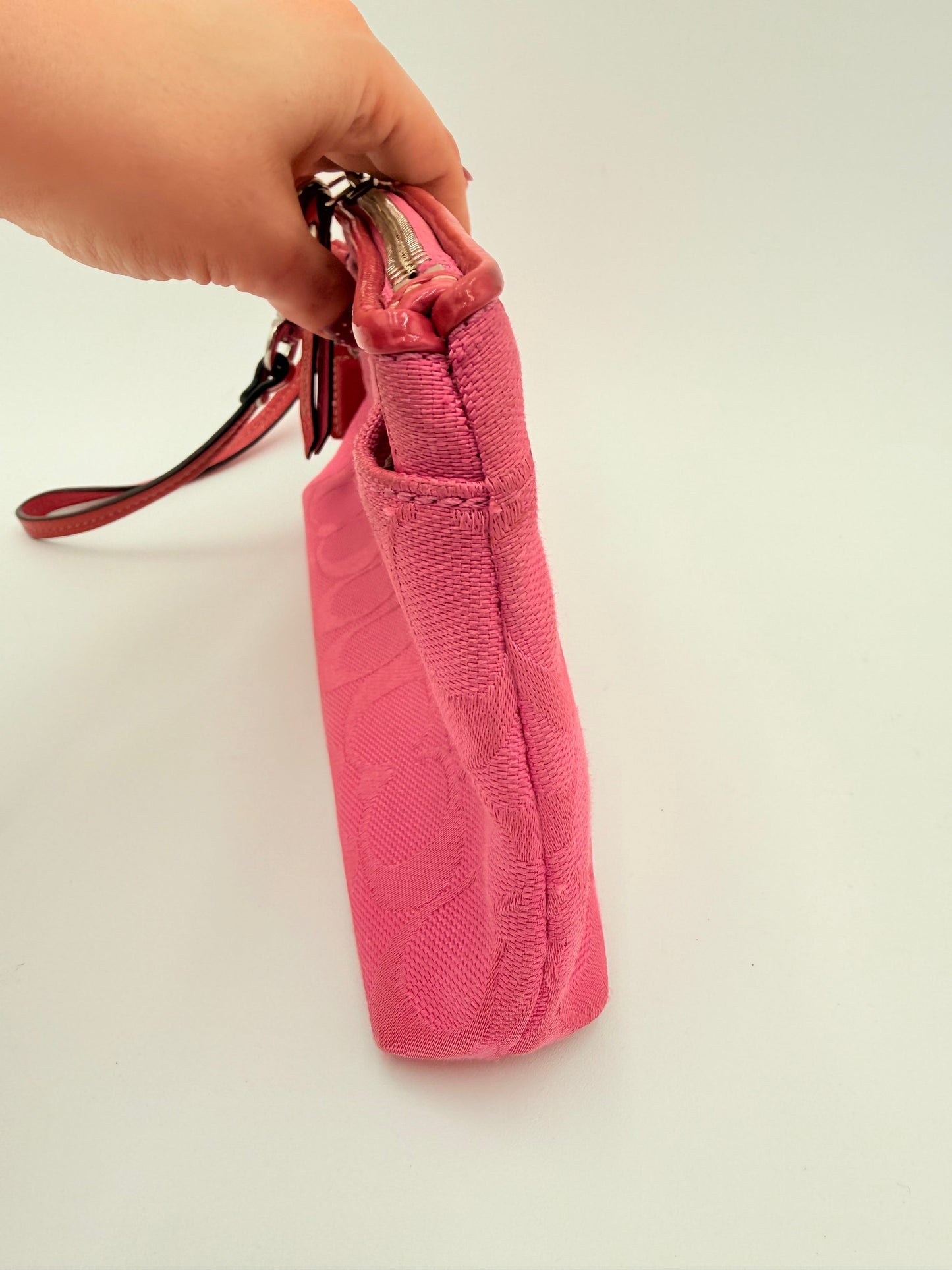 Wristlet Designer By Coach, Size: Medium