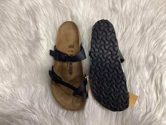 Sandals Flats By Birkenstock In Black & Tan, Size:8