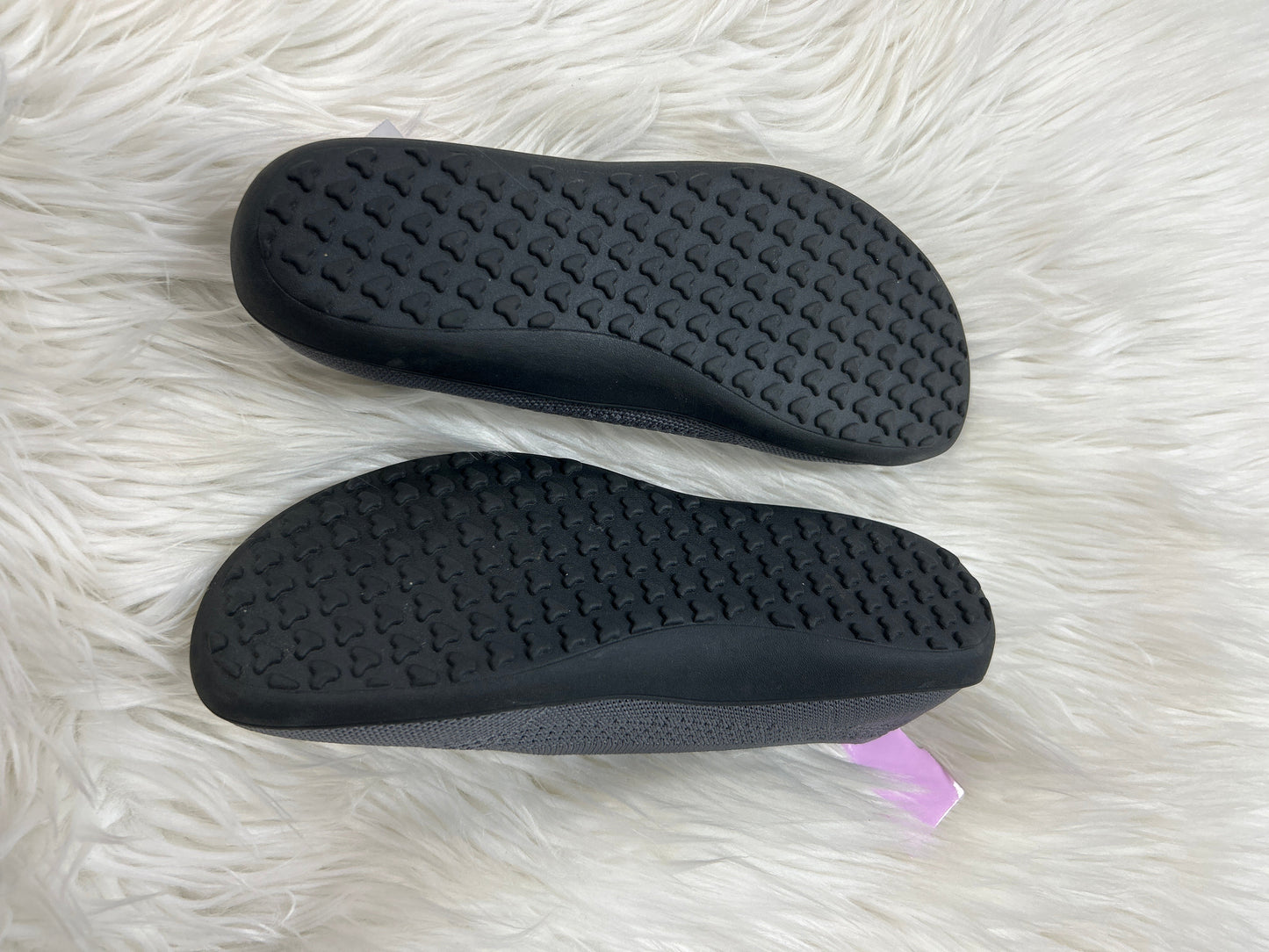 Shoes Flats By Clothes Mentor In Grey, Size:8