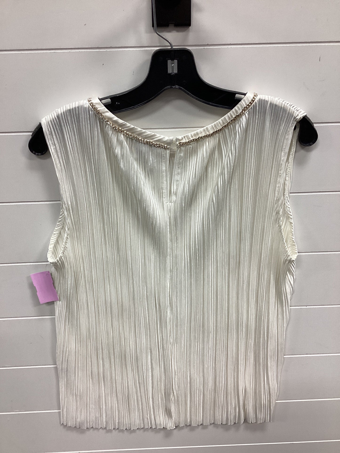 Top Sleeveless By Roz And Ali In Cream, Size:M