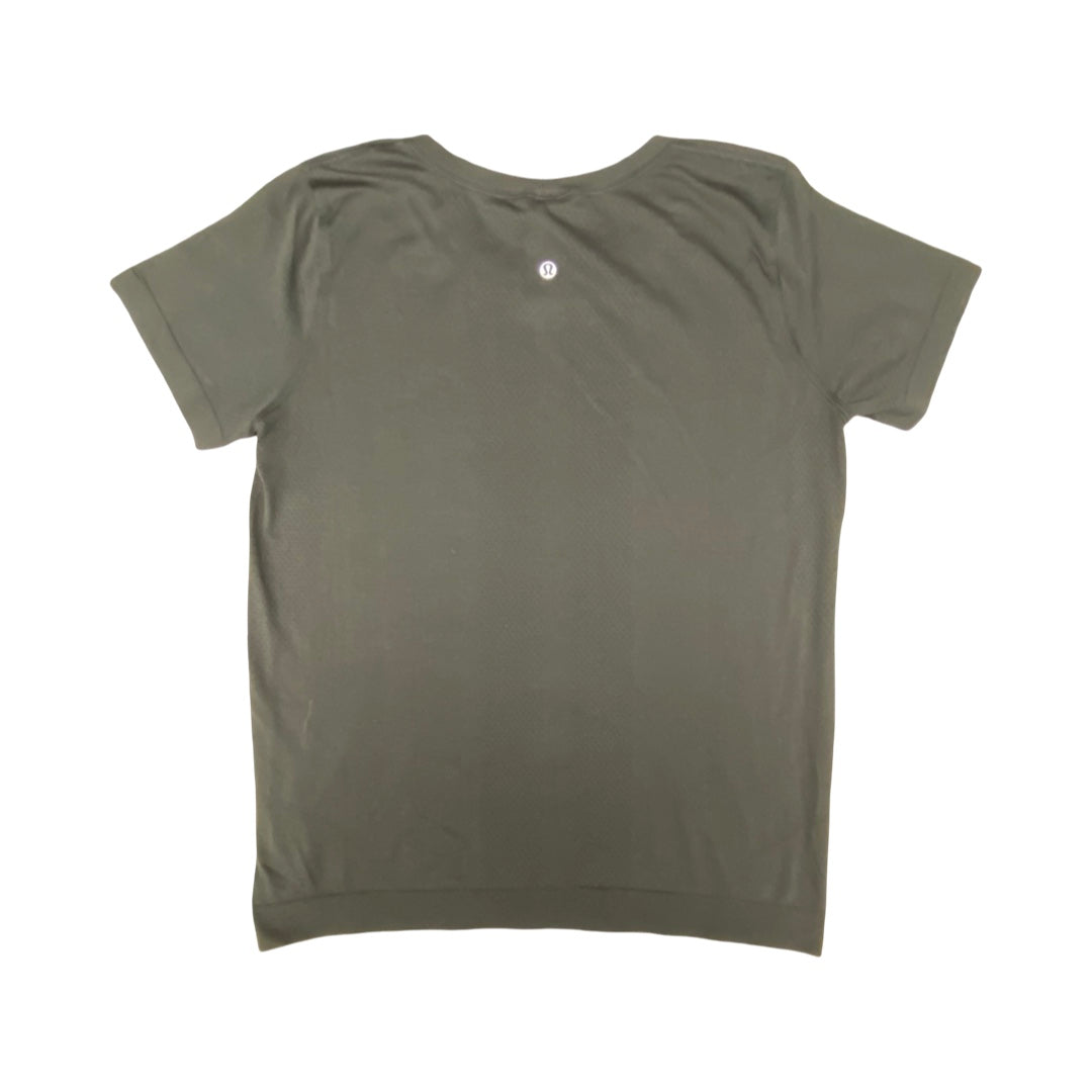 Athletic Top Ss By Lululemon In Black, Size:8