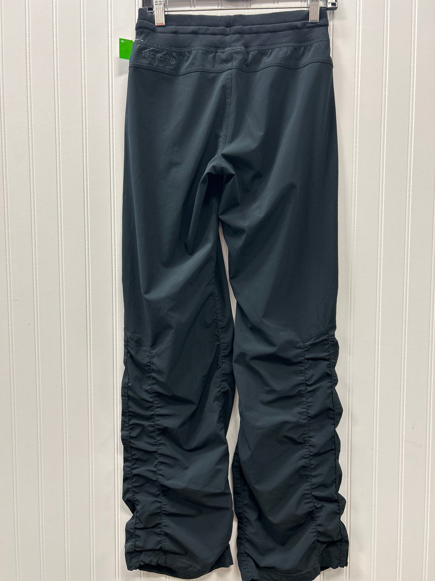 Athletic Pants By Under Armour In Black, Size:S