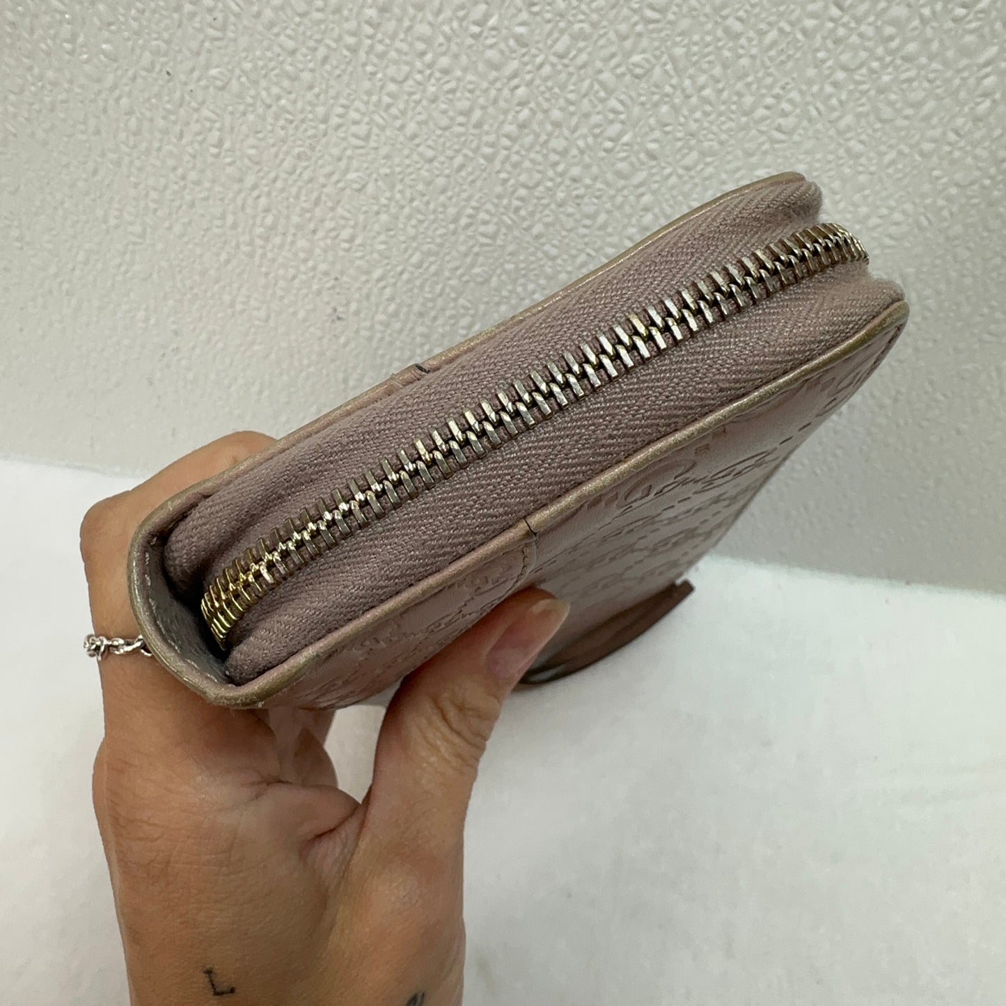 Wallet Luxury Designer By Gucci, Size: Large