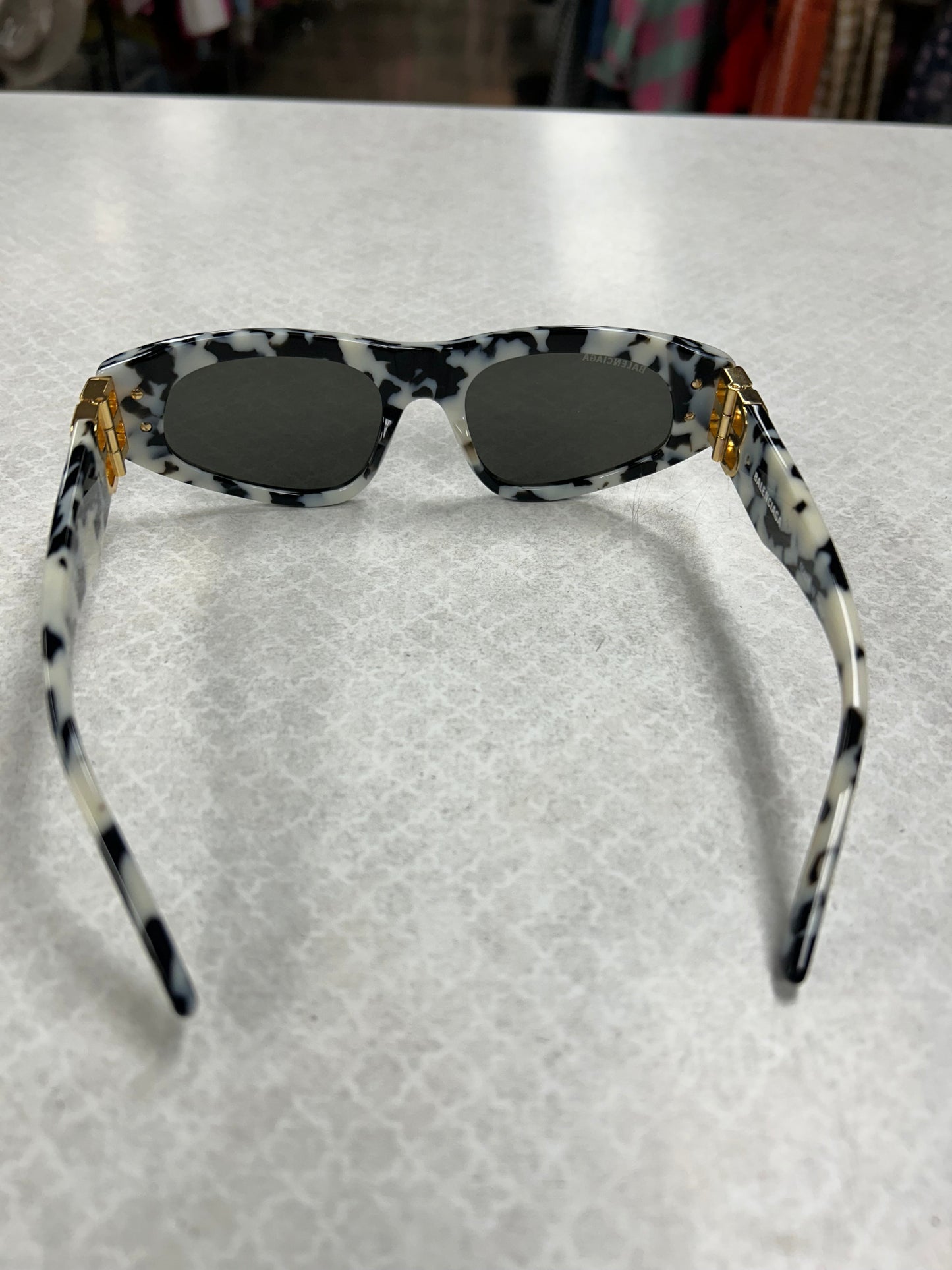 Sunglasses Luxury Designer By Balenciaga In Black & White