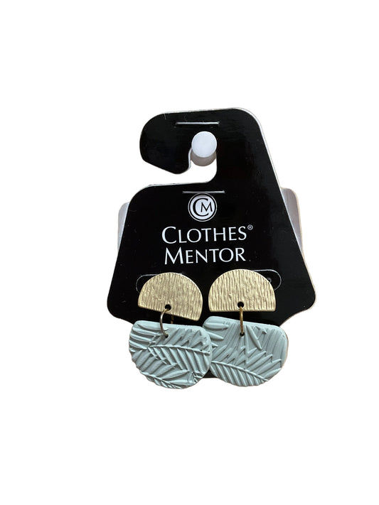 Earrings Dangle/Drop By Clothes Mentor In Gold & Green