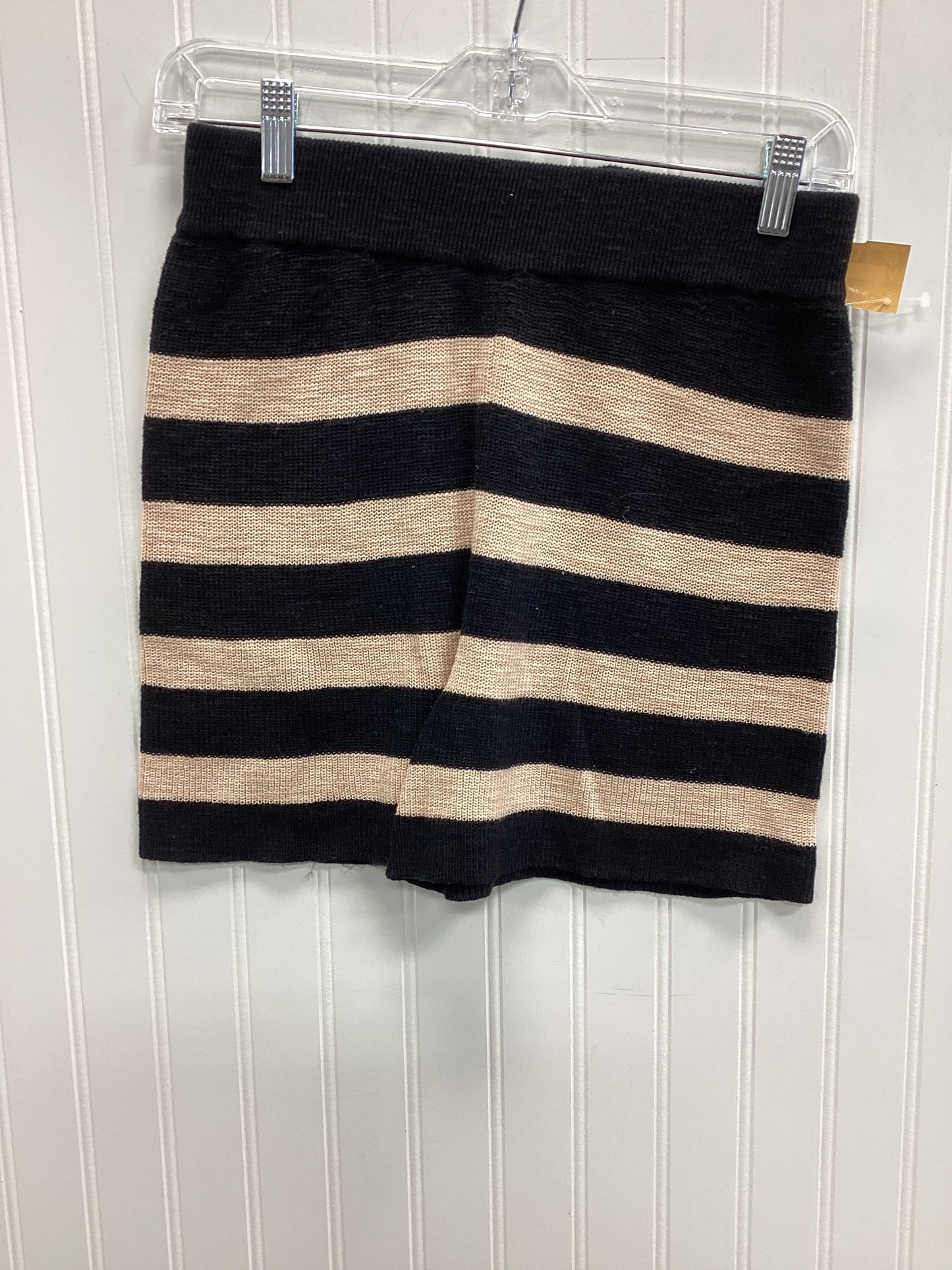 Shorts By Cmc In Black & Tan, Size:M