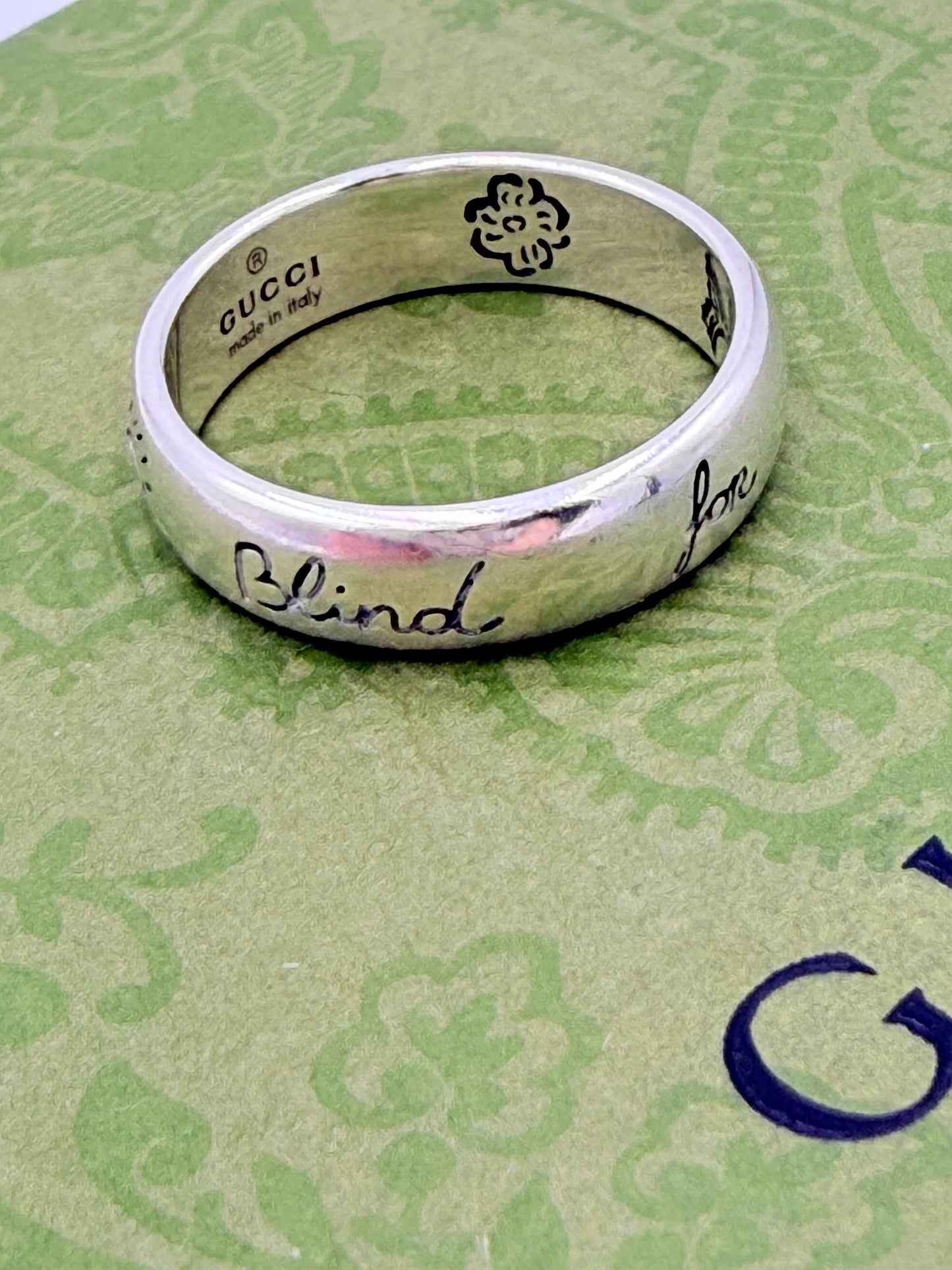 Ring Luxury Designer By Gucci, Size: 6.5