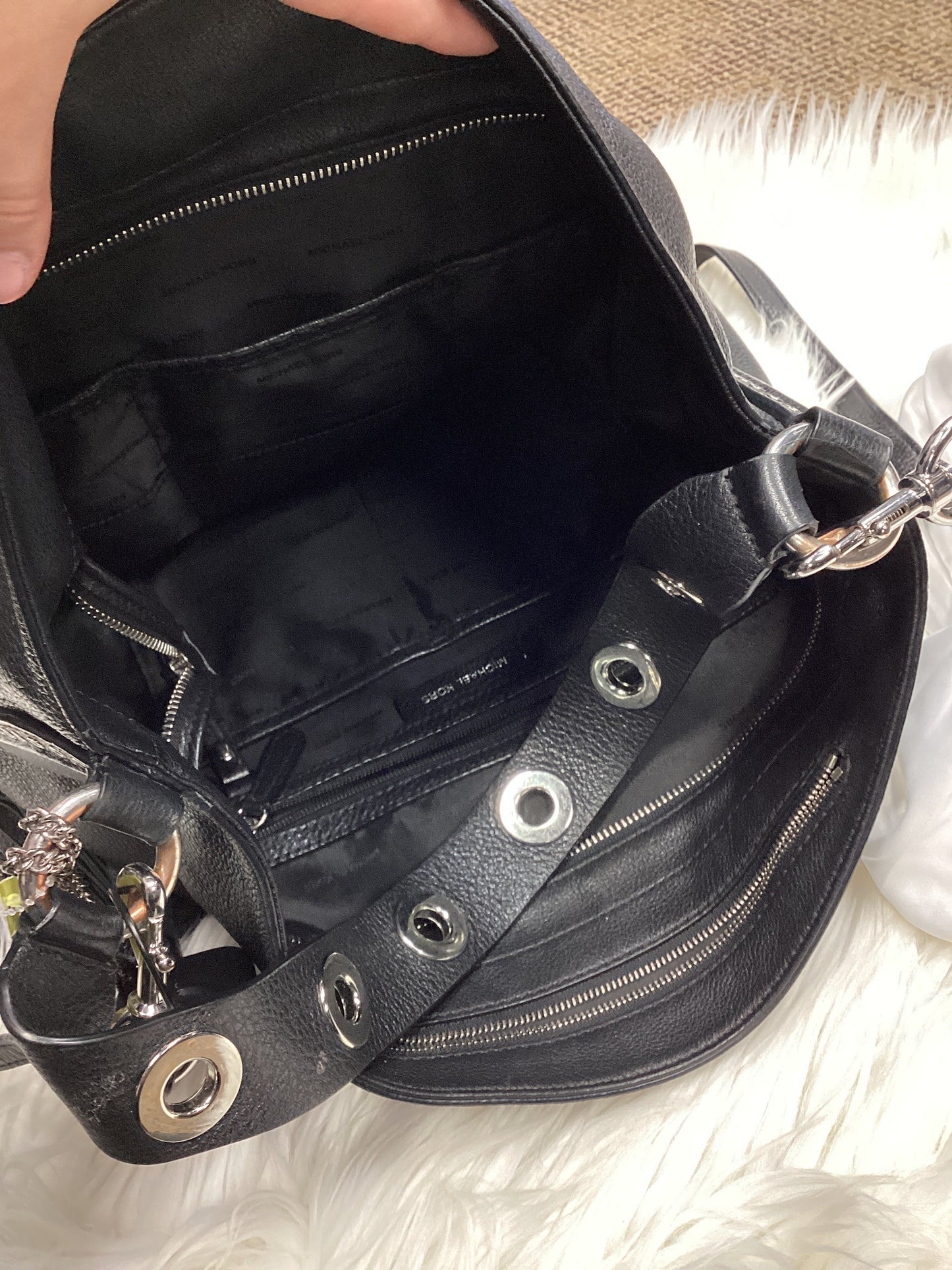 Handbag Designer By Michael Kors In Black, Size:Large