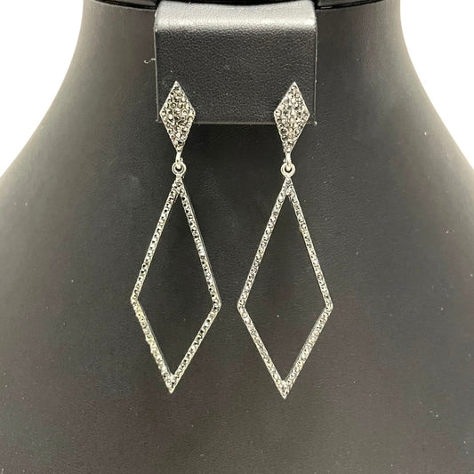 Earrings Dangle/drop By Clothes Mentor