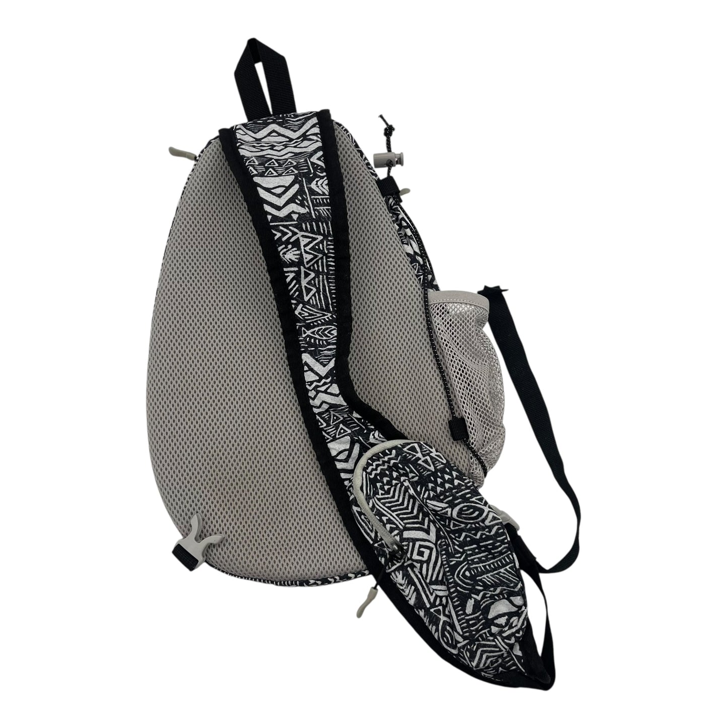 Backpack By Clothes Mentor In Black & Cream, Size:Medium