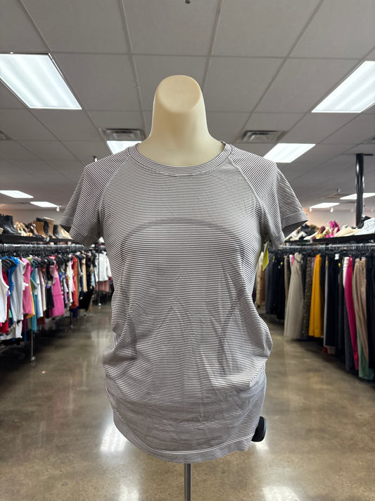 Athletic Top Ss By Lululemon In Black & White, Size:6