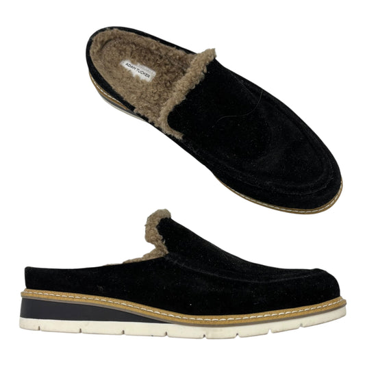 Shoes Flats By Adam Tucker In Black, Size:6.5