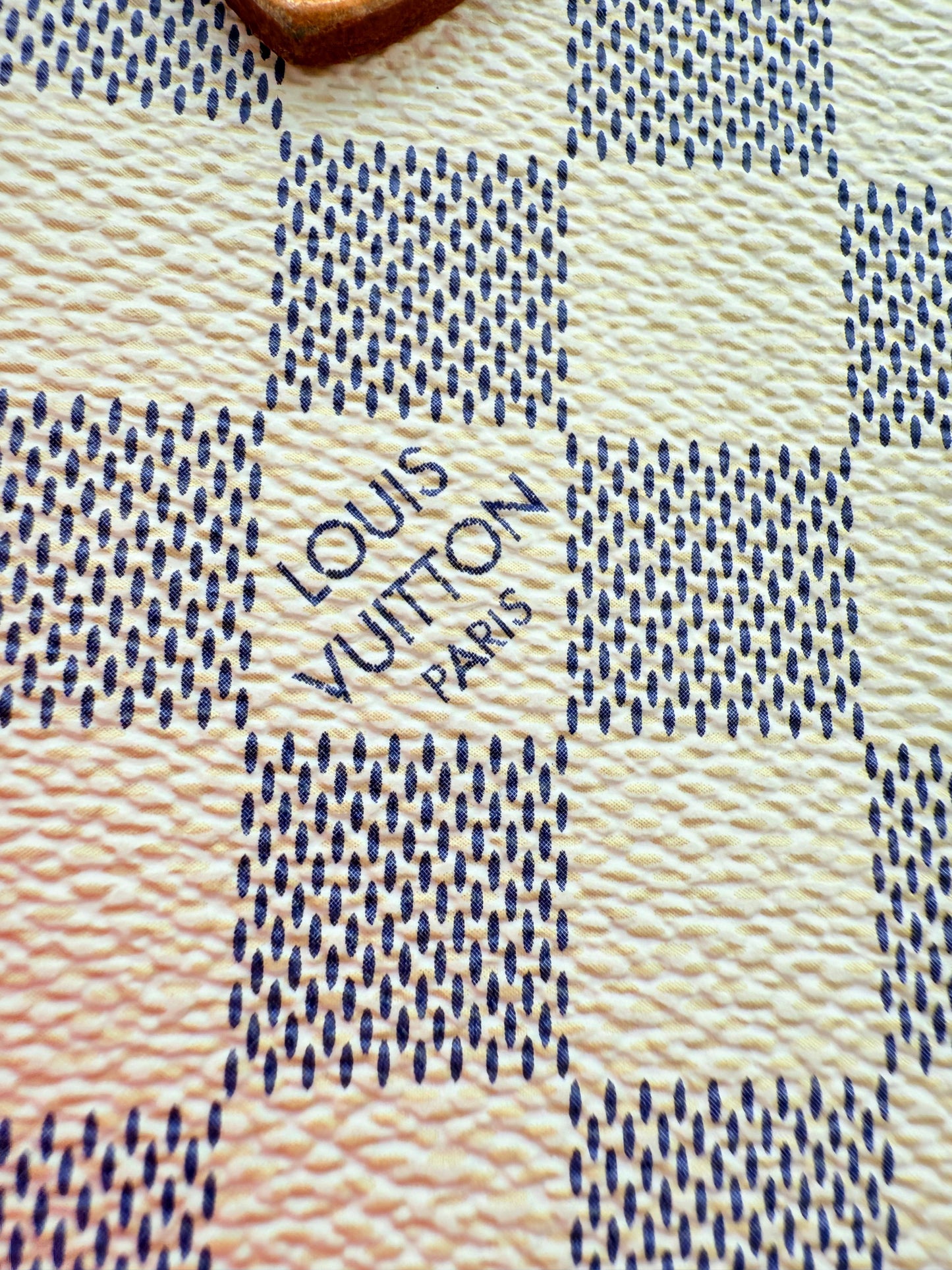 Tote Luxury Designer By Louis Vuitton, Size: Large