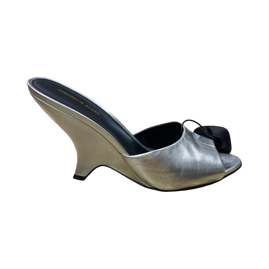 Shoes Designer By Veronica Beard In Silver, Size:8.5