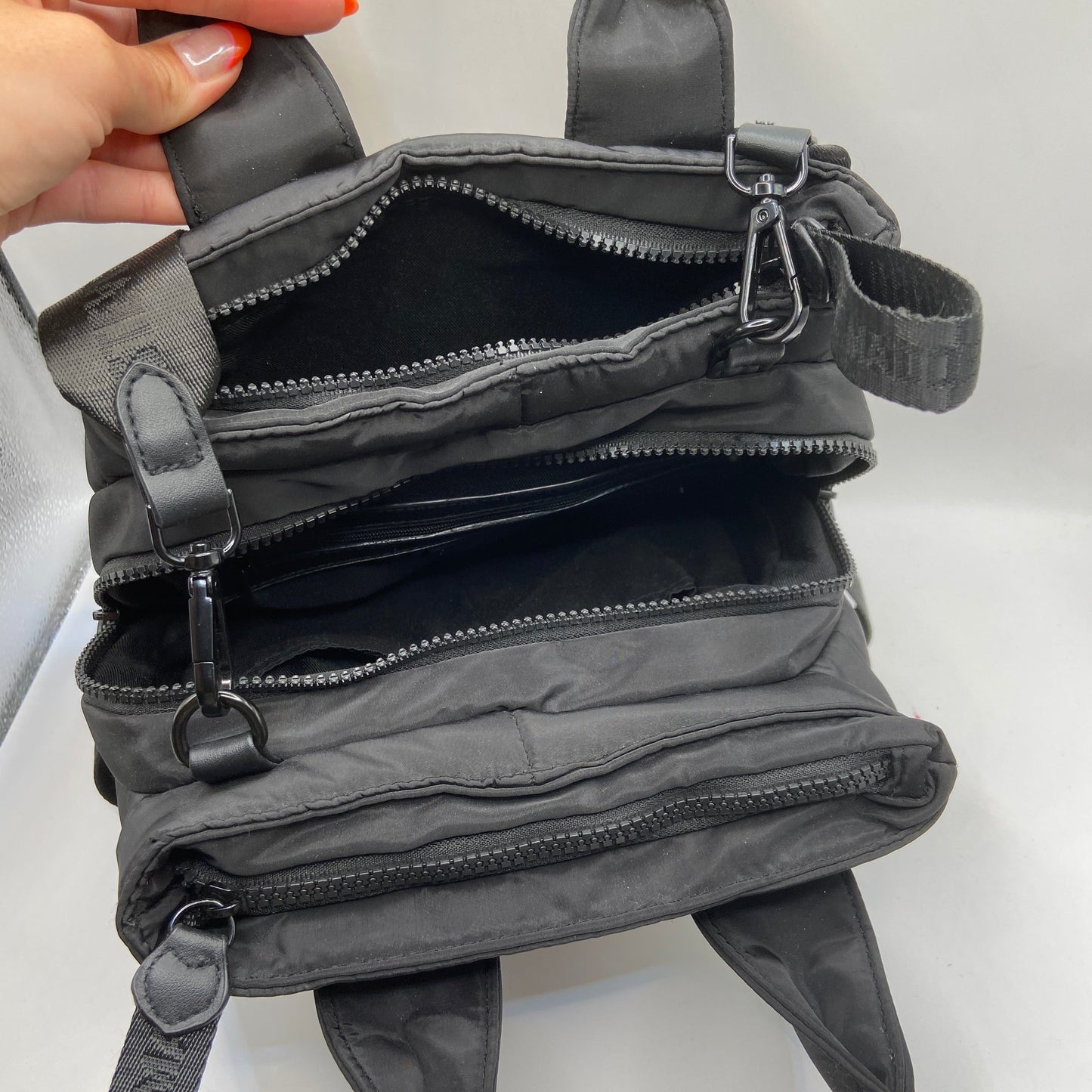 Crossbody By Steve Madden, Size: Medium