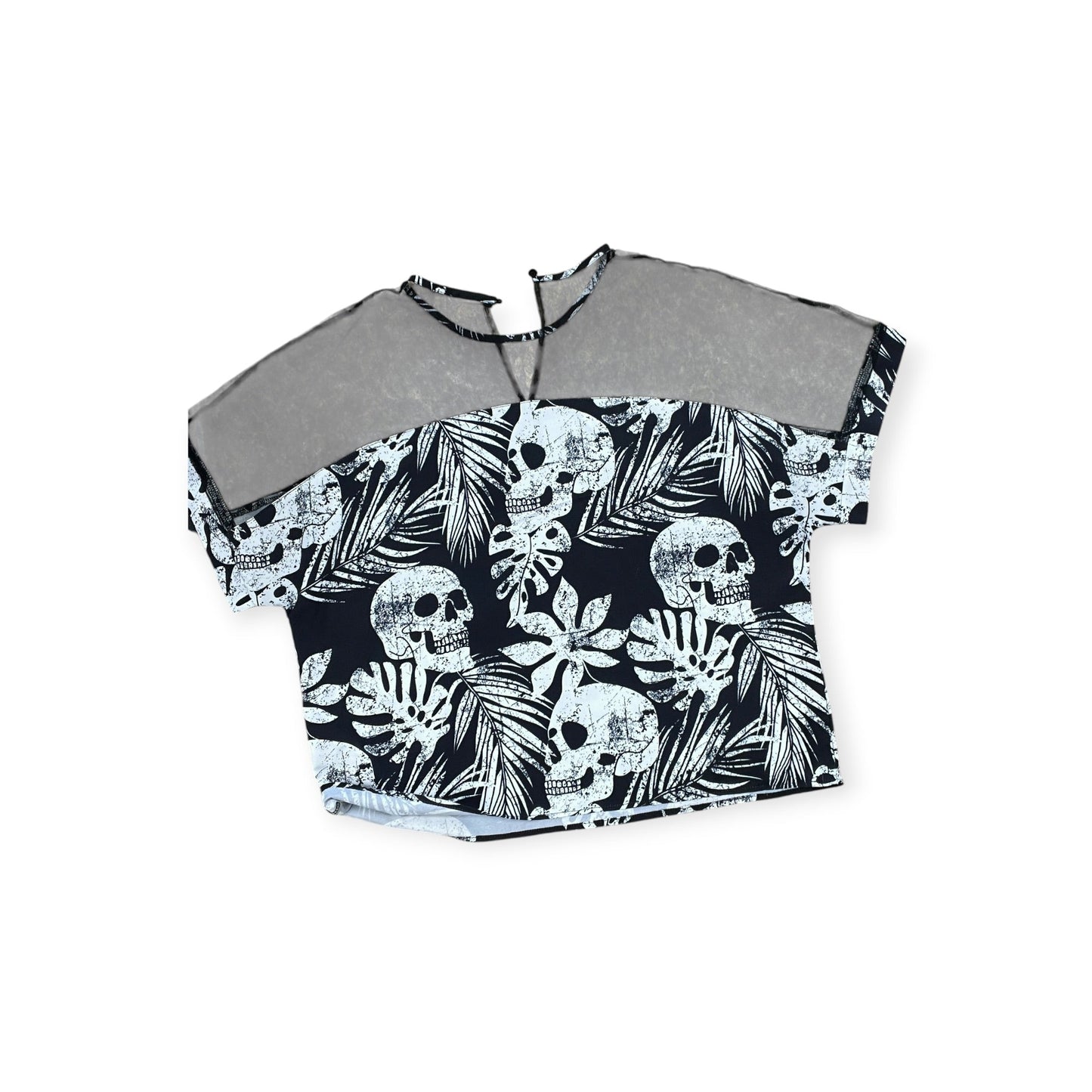 Top Sleeveless By Shein In Black & White, Size:L