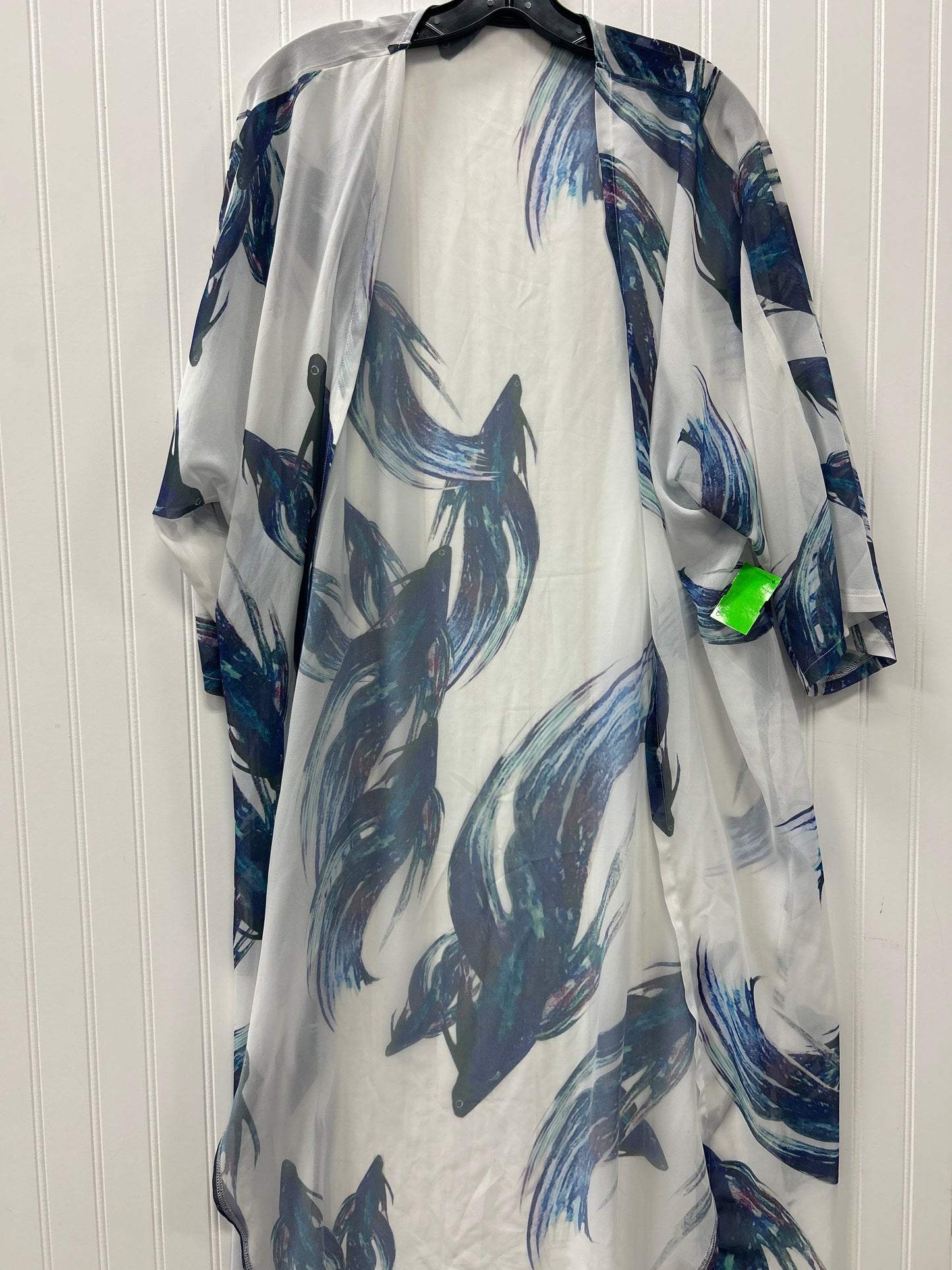 Kimono By Cmc In White, Size:Osfm
