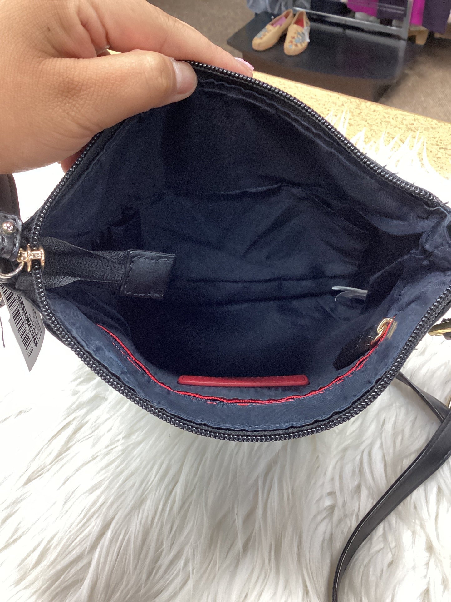 Handbag By Tommy Hilfiger In Black, Size:Medium