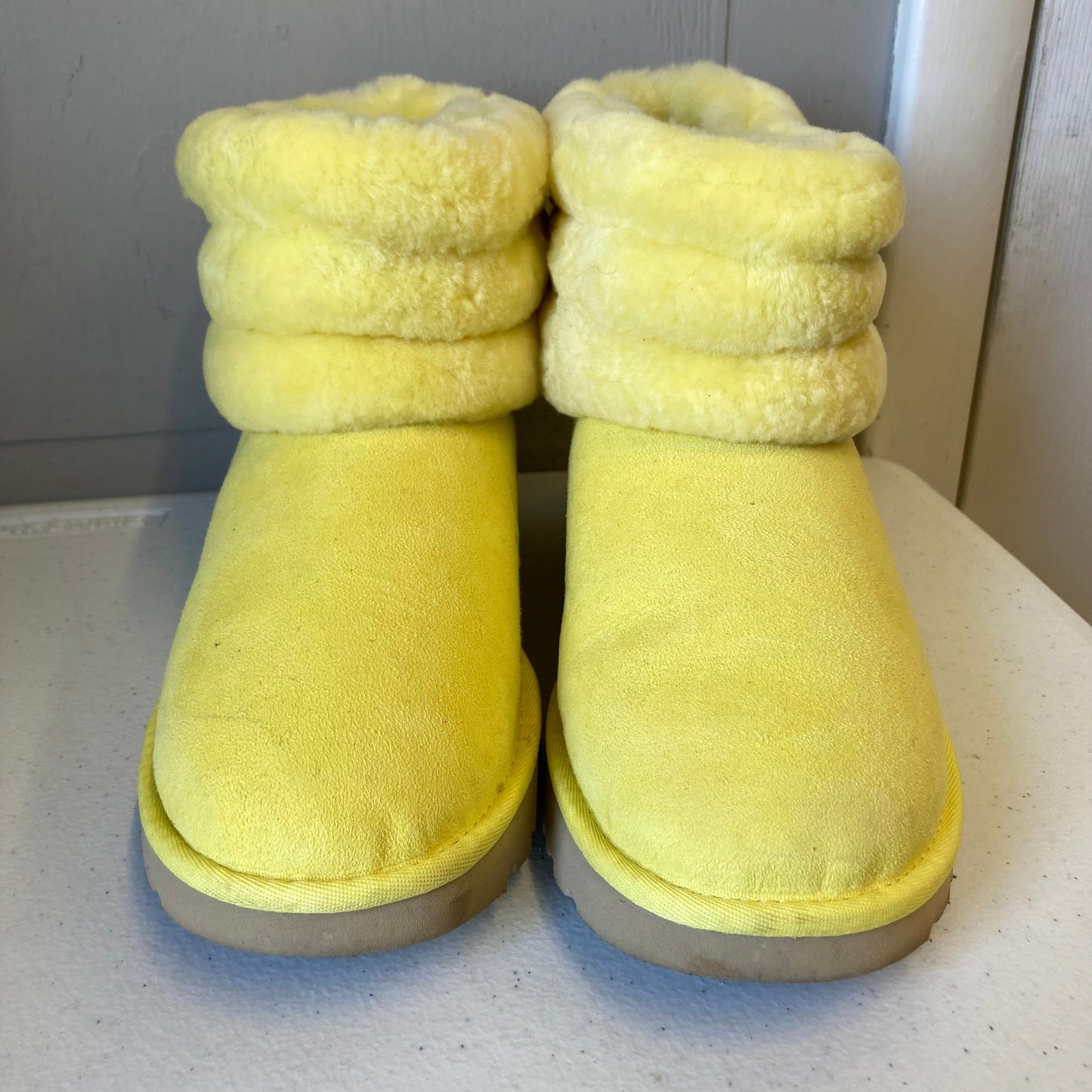 Boots Designer By Ugg In Yellow, Size:8