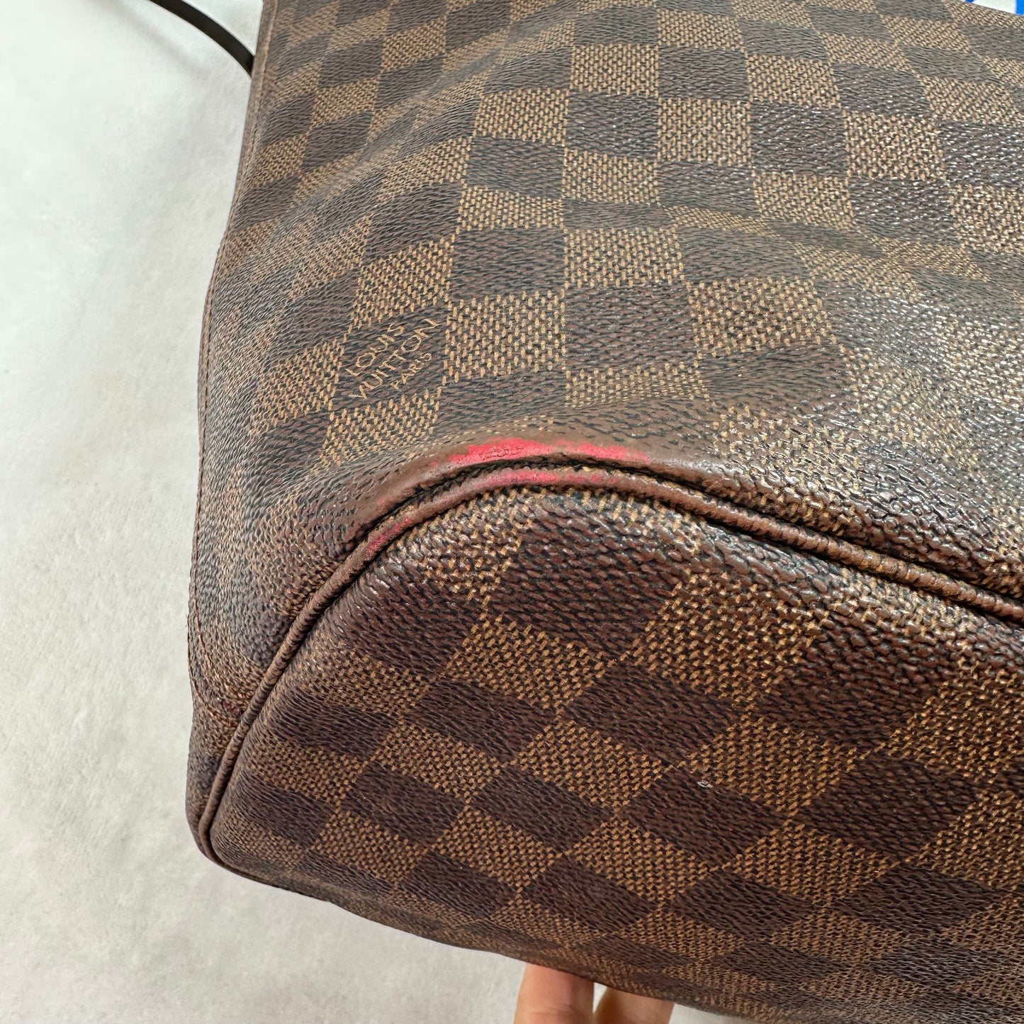 Handbag Luxury Designer By Louis Vuitton, Size: Large