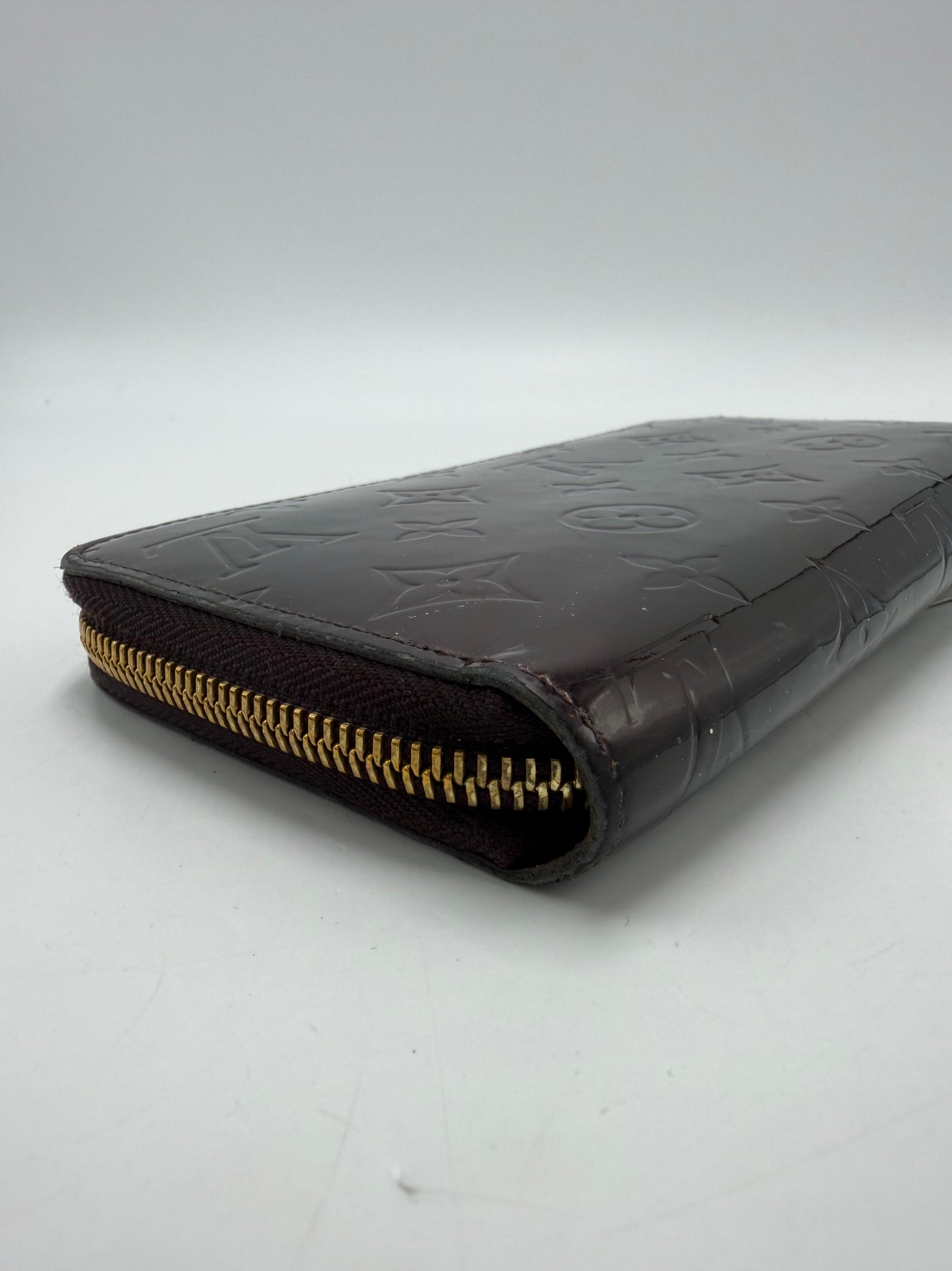 Louis Vuitton Zippy Vernis Patent Leather Luxury Wallet