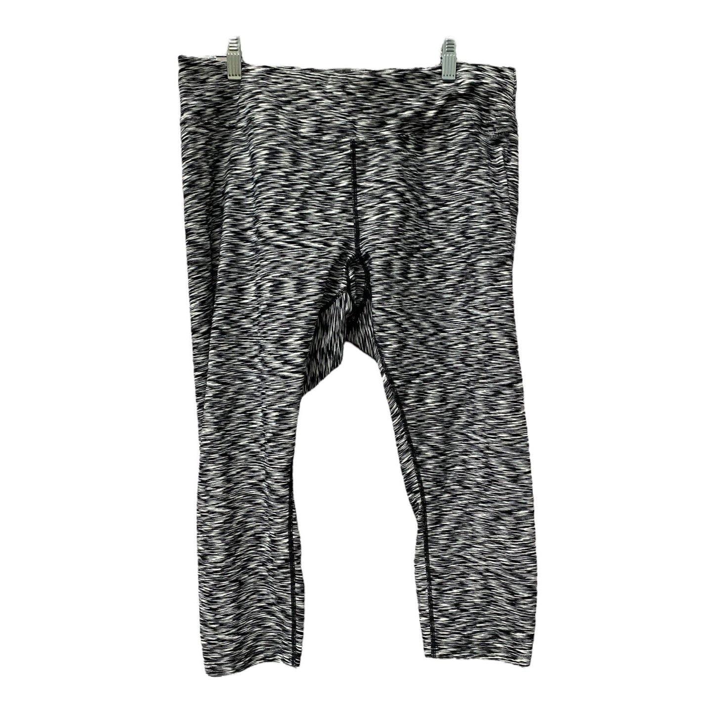 Athletic Capris By Calvin Klein In Black & White, Size:1X