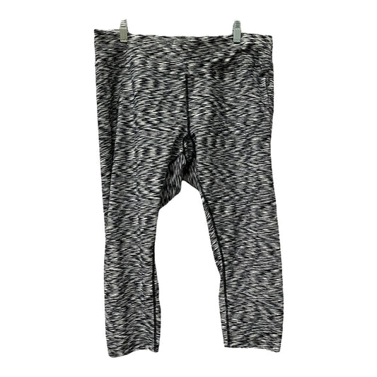 Athletic Capris By Calvin Klein In Black & White, Size:1X