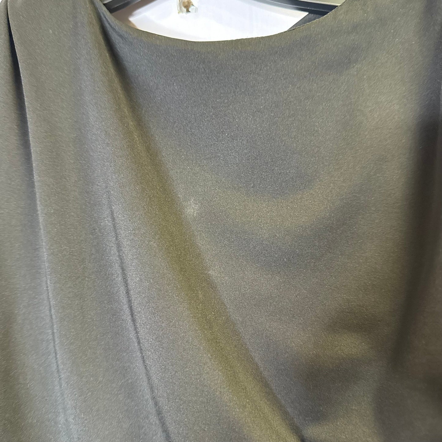 Top Sleeveless By Clothes Mentor In Black, Size: S