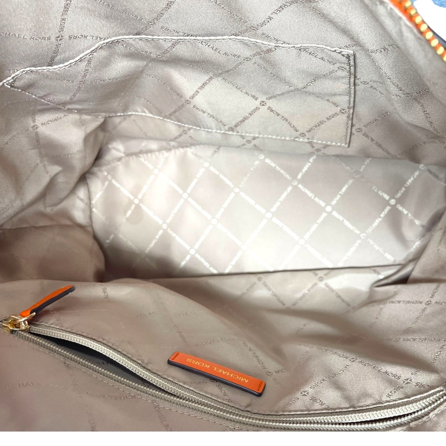 Handbag Designer By Michael Kors, Size: Medium