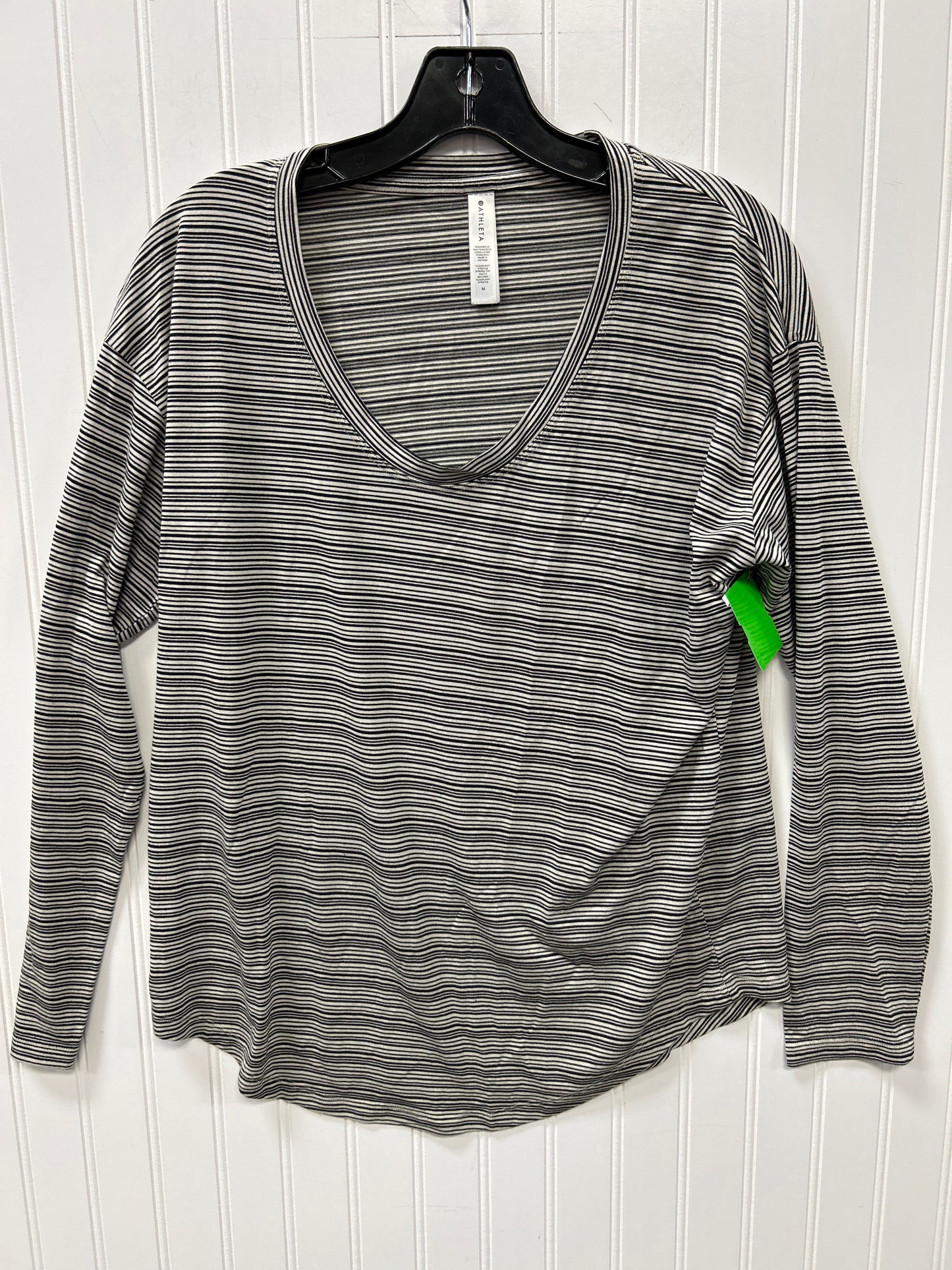 Athletic Top Ls Crewneck By Athleta In Black & Cream, Size:M
