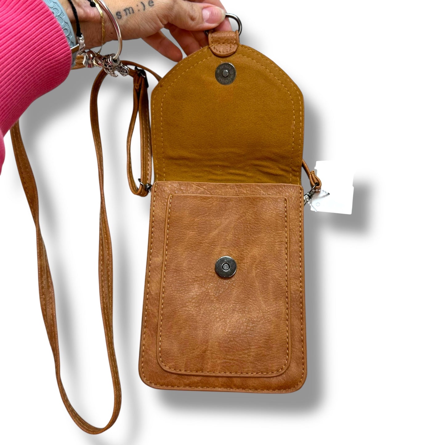 Crossbody By Cmf, Size: Small
