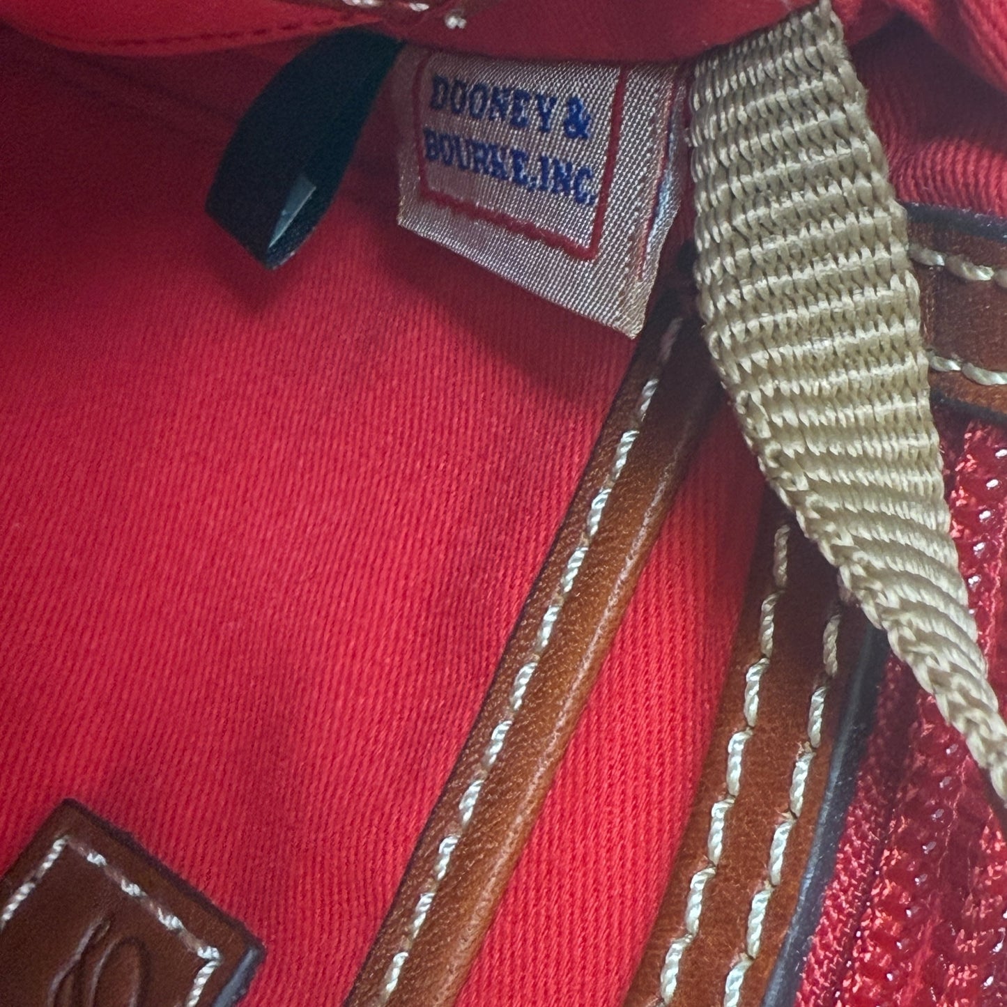 Pebble Grain Small Zip Crossbody Designer By Dooney And Bourke, Size: Small