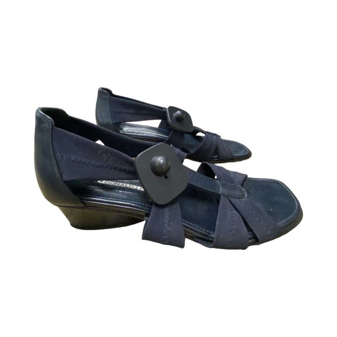 Sandals Heels Block By Donald Pliner In Navy, Size:8
