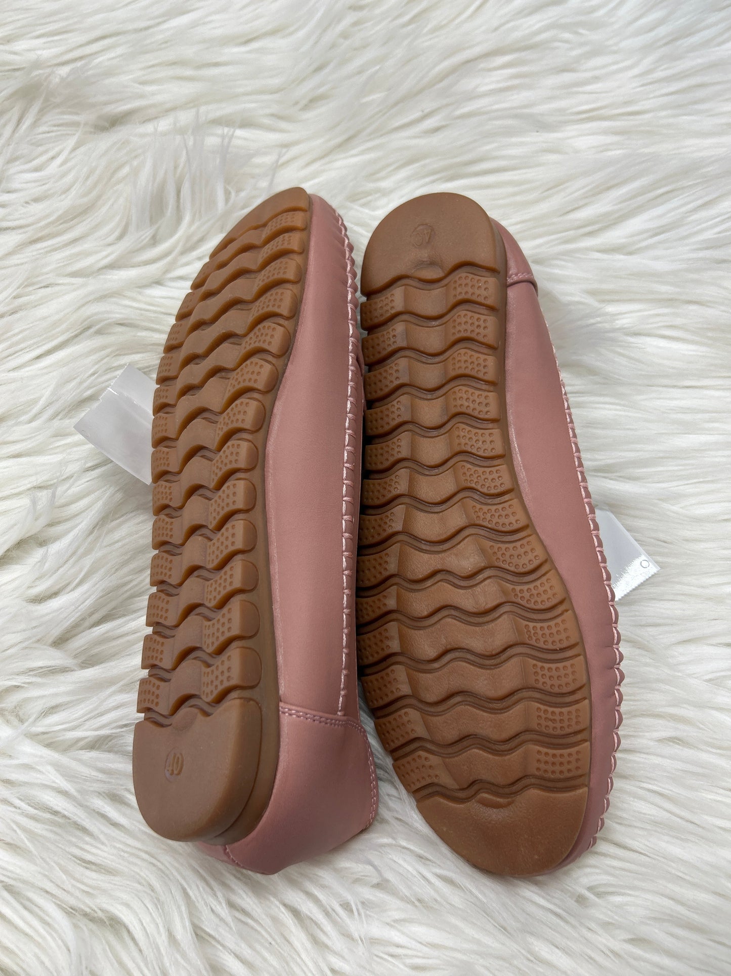Shoes Flats By Clothes Mentor In Pink, Size:7