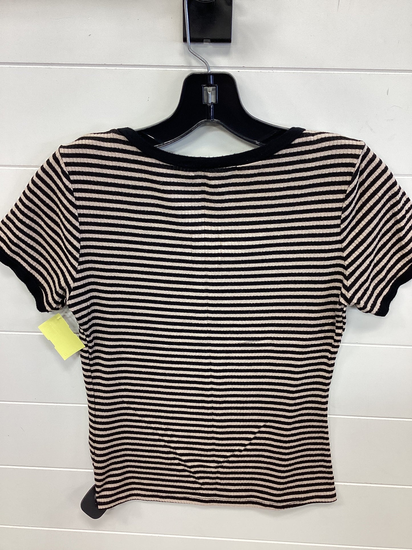 Top Ss By Charlotte Russe In Black & Tan, Size:S