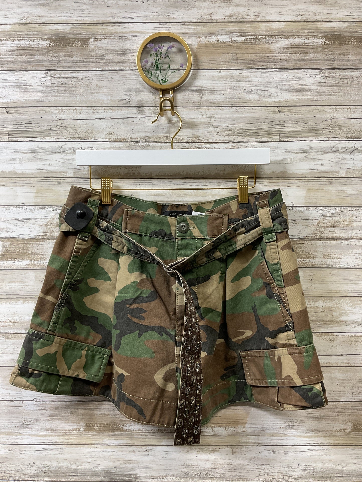 Shorts Luxury Designer By Marc Jacobs In Camouflage Print, Size:6