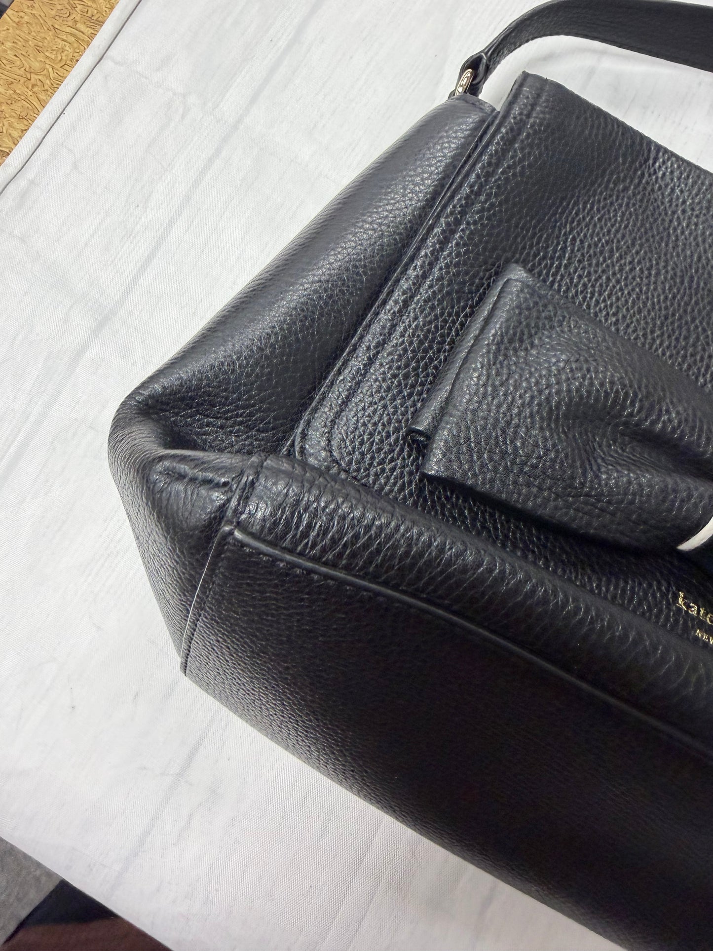 Handbag Designer By Kate Spade In Black, Size:Medium