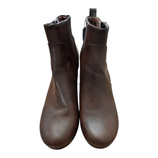 Boots Ankle Heels By Boc In Brown, Size:9.5